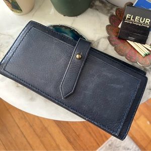 Madewell the leather post wallet in navy